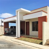 Moderna Casa en Vente en el Residencial Naime 3ra Etapa