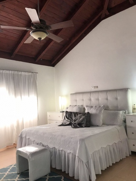 Hermosa Villa en Venta en Juan Dolio