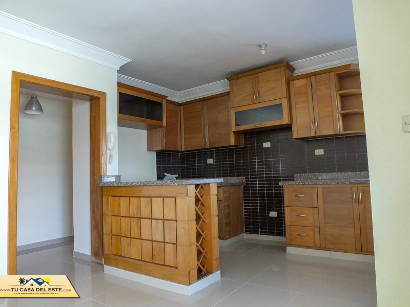 Amplio apartamento de 3 habitaciones en Venta en el Sector Hazim