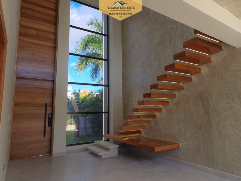 En Venta Espectacular Villa en Playa Nueva Romana