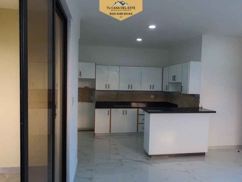 Hermosa Casa en VENTA en el Residencial Naime 3ra Etapa