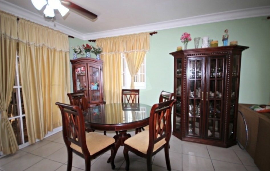 En venta Villa en Palmadolio - Juan Dolio, R.D.